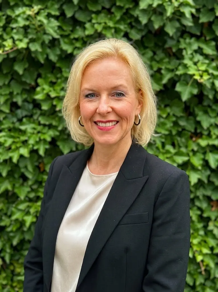 Mandy DeYoung, MSN, APRN, WHNP-BC, founder and nurse practitioner at NewU Wellness